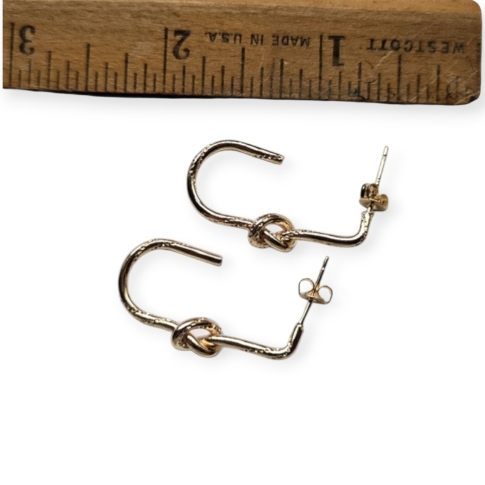 3/$30 NEW 16k Gold Plated Knot Earrings